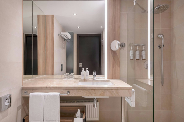 Bathroom 3, AC Hotel by Marriott Bratislava Old Town (ex Austria Trend Hotel), Bratislava