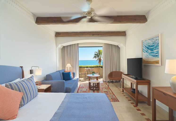 Others 4, Columbia Beach Resort