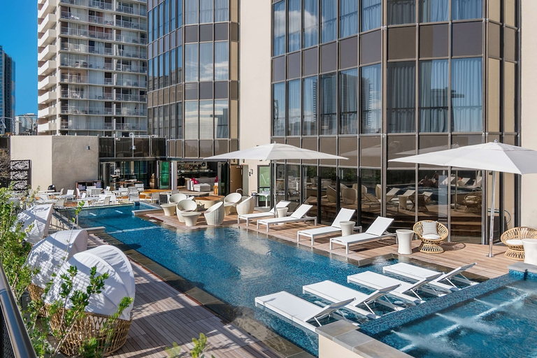 Sport & Beauty 2, Hyatt Centric Waikiki Beach, Honolulu