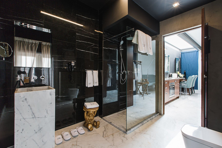 Bathroom 3, Su29 Hotel