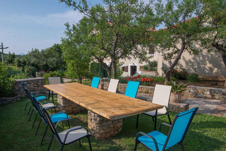 Others 3, Apartments in Veli Losinj 33607, Mali Lošinj