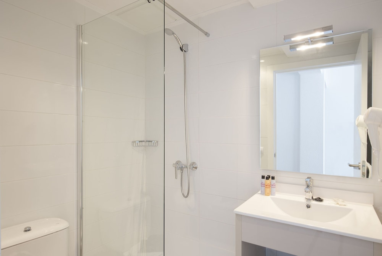 Bathroom 4, Romantic, Baleares