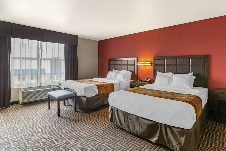 Others 5, Sonesta Essential Minot, Ward