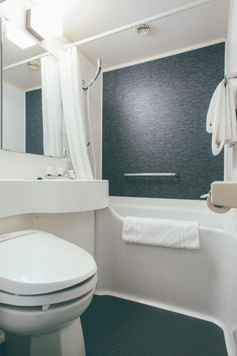 Bathroom 4, Hamilton Hotel Black, Nagoya
