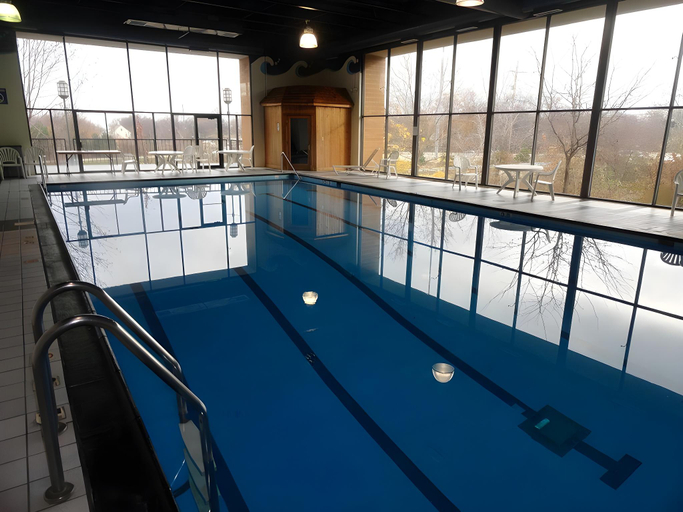 Others 5, FairBridge Inn and Suites East Cleveland, Lake