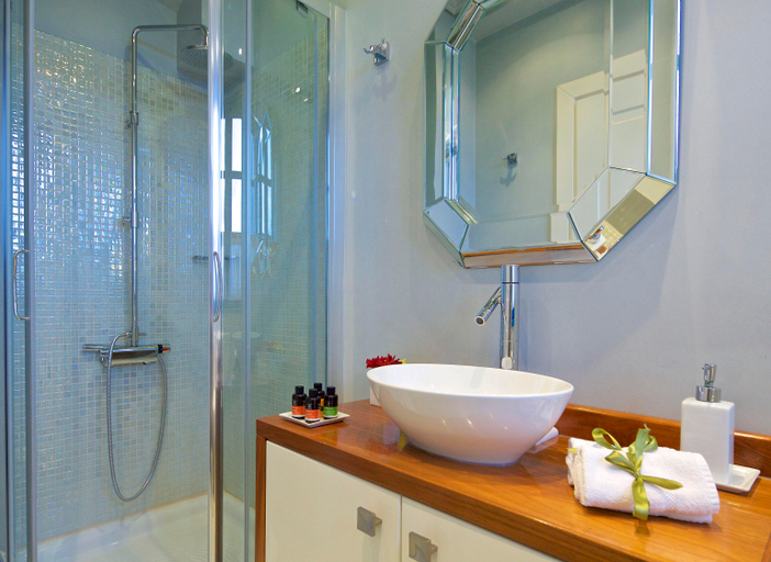Bathroom 3, Zagori Suites, Epirus