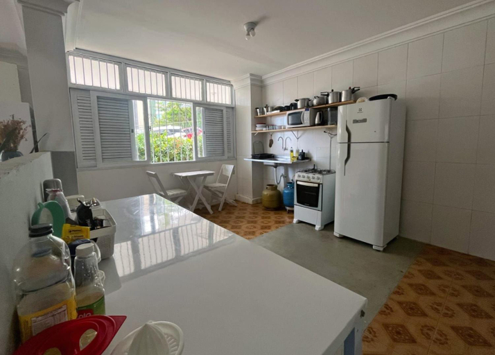 Others 5, Quarto com varanda privada a 160 metros da Praia do Farol da barra 3, Salvador