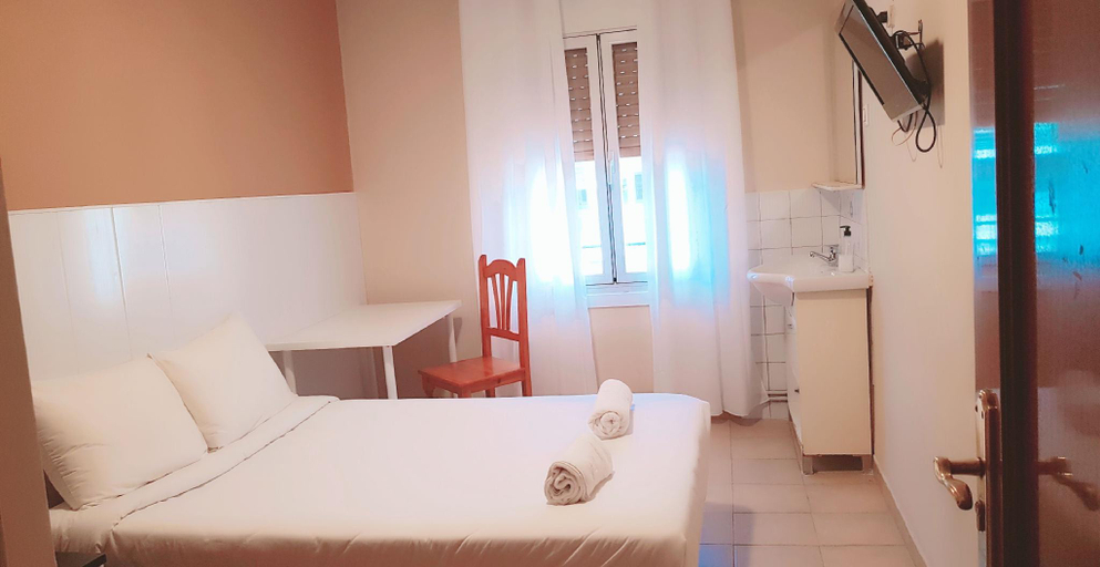 Bedroom 4, H Metropolitan Atocha, Madrid