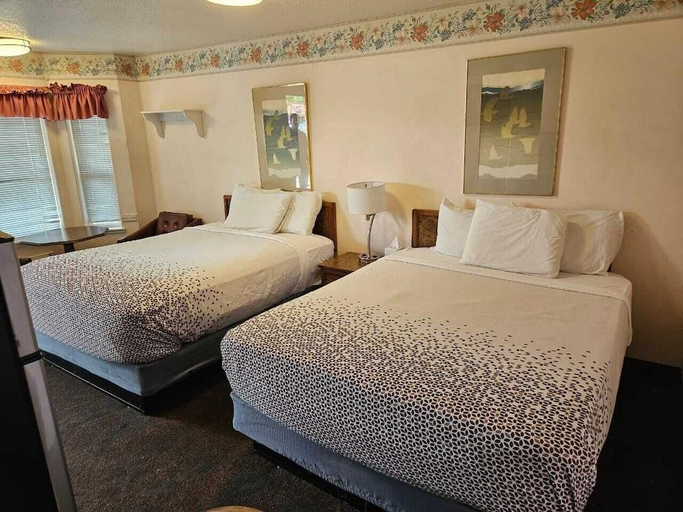 Bedroom 3, Sweet Breeze Inn Grants Pass, Josephine