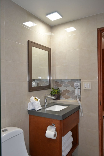 Bathroom 3, Quintas Papagayo, Ensenada