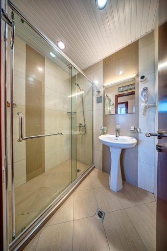 Bathroom 4, Kamellia Hotel Pamporovo, Smolyan