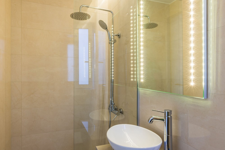Bathroom 3, Forum Suites, Crete