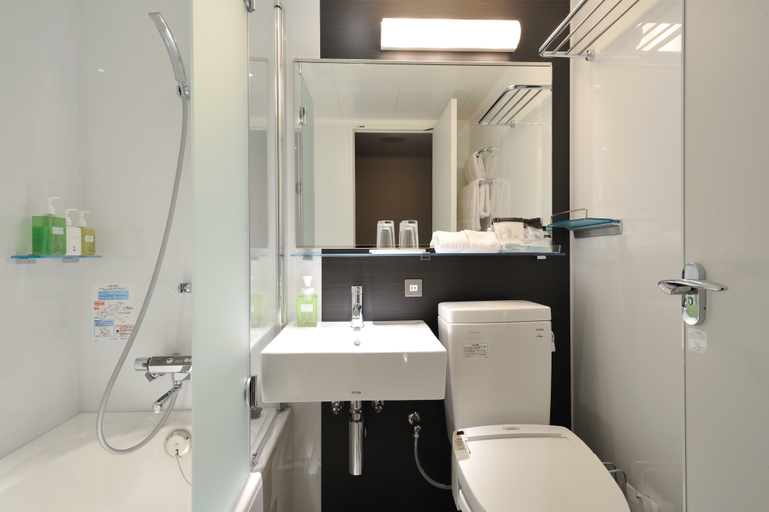 Bathroom 3, Granvia Hiroshima, Hiroshima