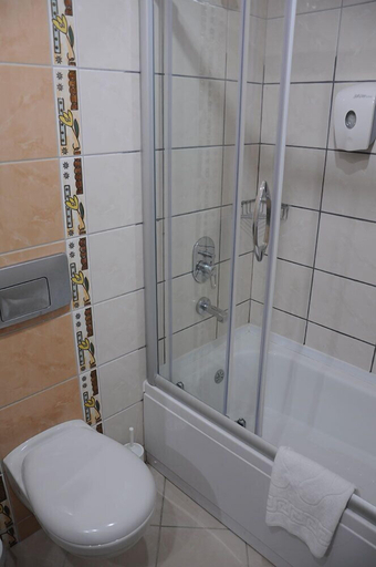 Bathroom 5, Lims Bona Dea Beach Hotel, Kemer