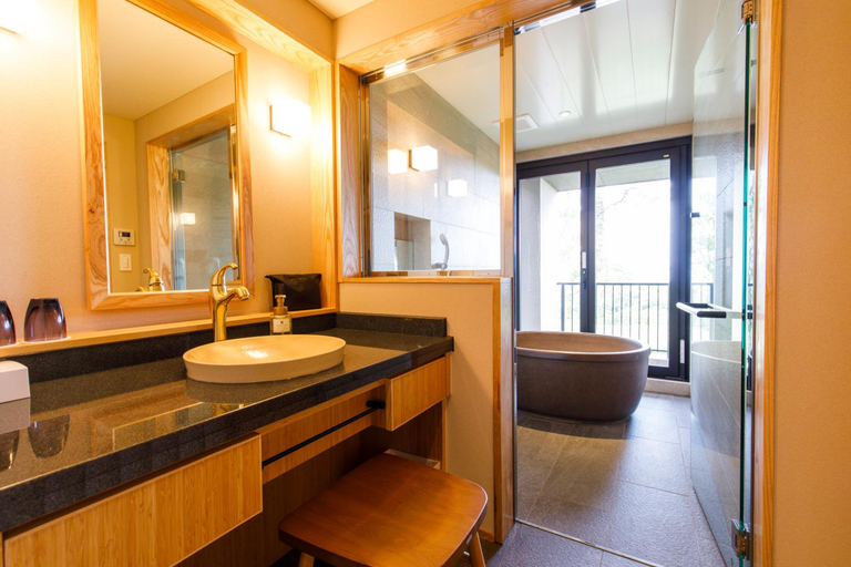 Bathroom 4, Umino Ryotei Okinawa Nakamasou, Onna