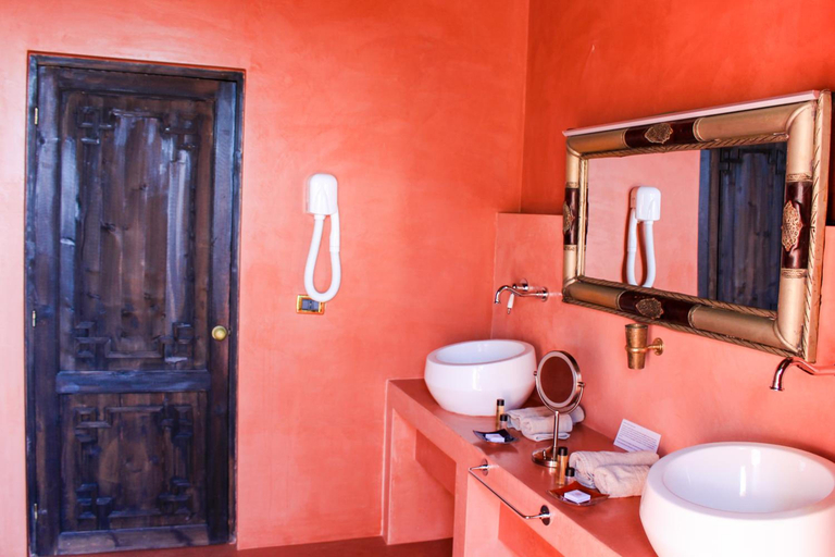 Bathroom 3, Masseria And Spa Luciagiovanni, Lecce