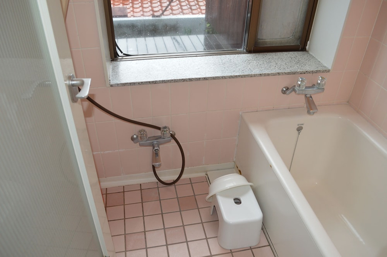 Bathroom 3, Shimoda Yamatokan, Shimoda