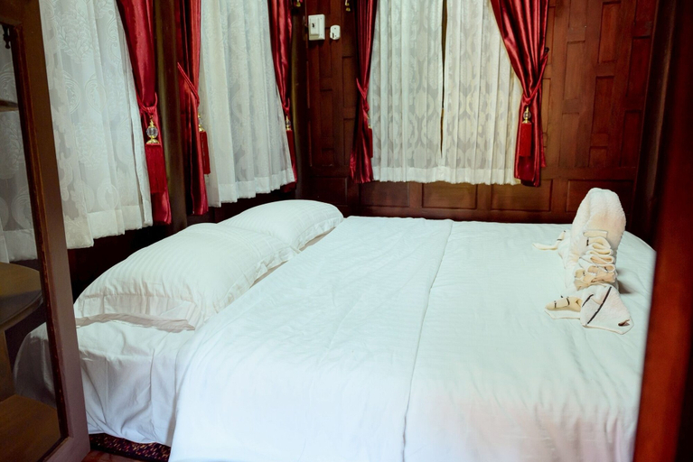 Room 2, Le Ping Villas, Kao Lieo
