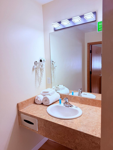 Bathroom 5, The Kingsley Suites, Grand Traverse