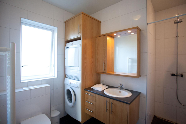 Bathroom 4, Sæluhus Hotel Apartments & Houses, Akureyri
