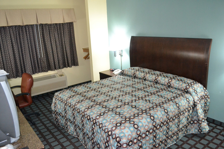 Others 4, Countryside Inn Suites Fremont, Dodge