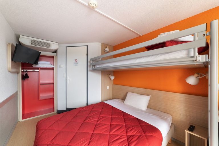 Bedroom 4, Premiere Classe Avignon Sud - Parc des Expositions, Vaucluse