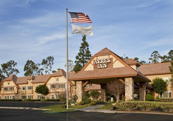 Exterior & Views 2, Ayres Hotel Corona – Riverside, Riverside