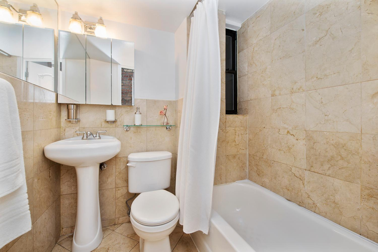 Bathroom, APARTMENT NOLITA, New York
