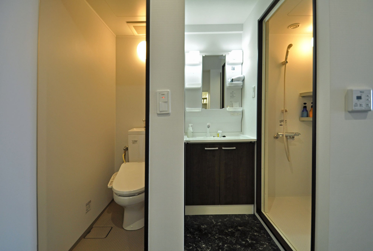 Bathroom 3, Beach Front Tower Mihama, Chatan