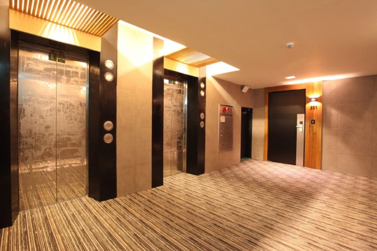 Others 5, Hotel Rich, Goyang