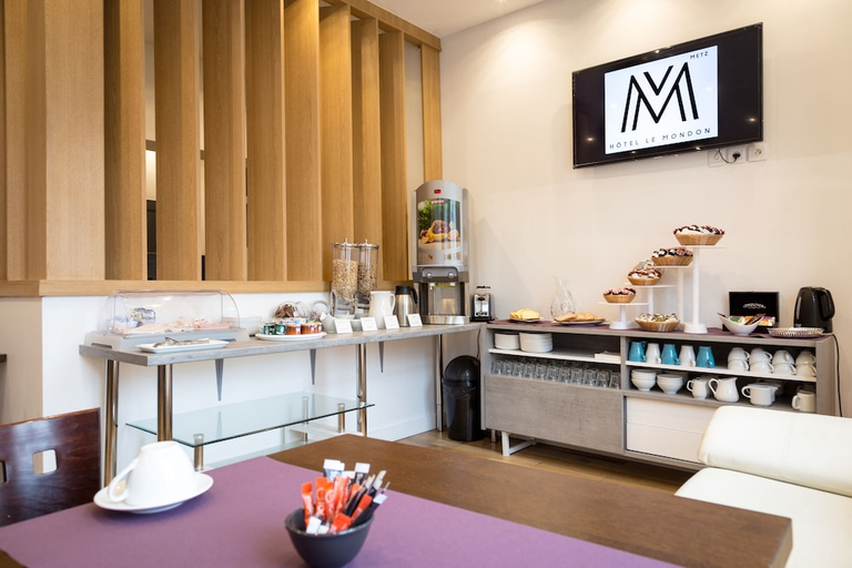 Food & Drinks 3, Hotel Le Mondon, Moselle