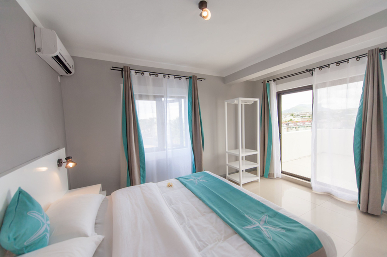 Others 5, Go Sun Beach Hotel, Black River