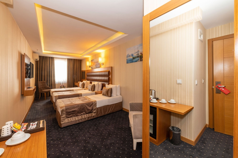 Bedroom 3, Regno Hotel, Şişli