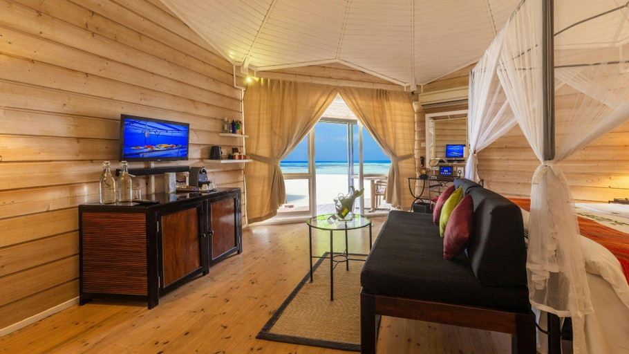 Bedroom 3, Kuredu Island Resort and Spa