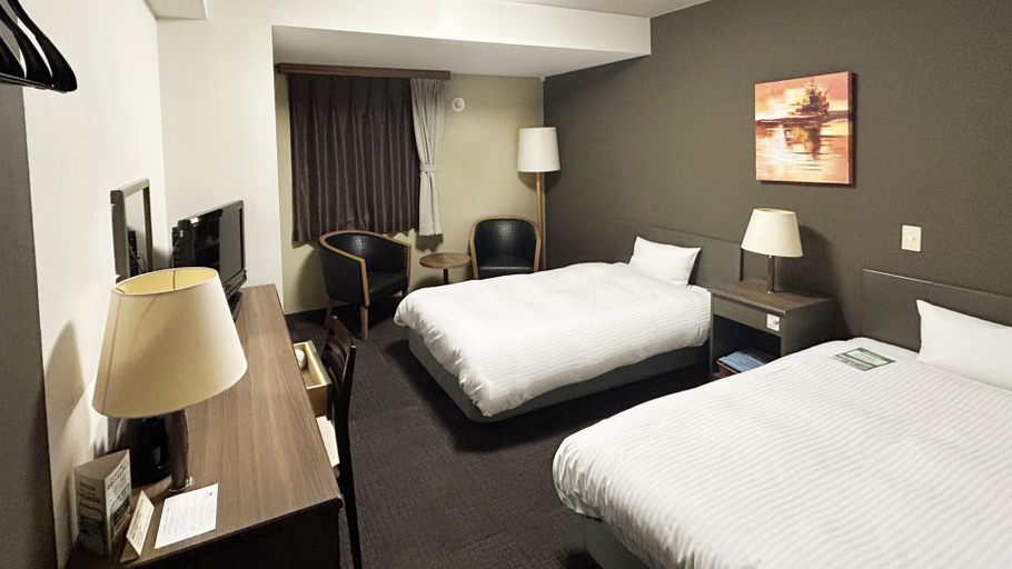 Bedroom 2, Hotel Route-Inn Itoigawa, Itoigawa