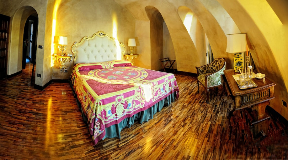 Bedroom 3, Hotel Porto Pirgos, Vibo Valentia