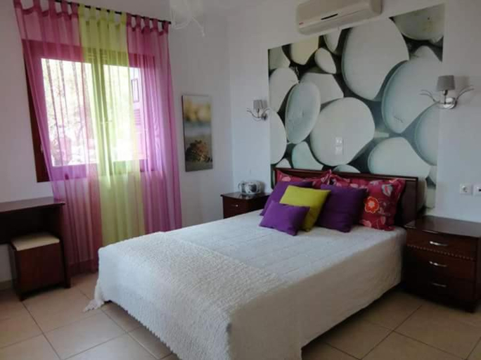 Bedroom 5, Skiathos Garden Cottages, Thessaly