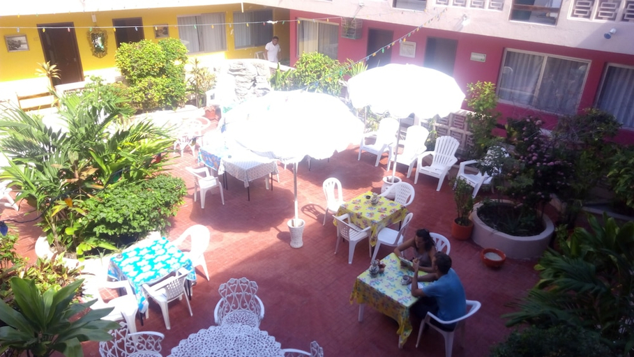Food & Drinks 5, Hotel Mary Carmen, Cozumel