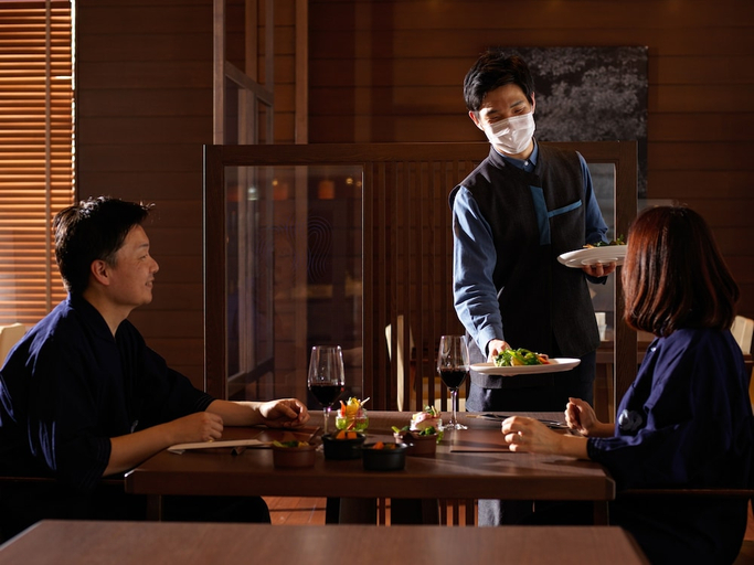 Food & Drinks 5, Lake Shikotsu Tsuruga Resort Spa Mizu No Uta, Chitose
