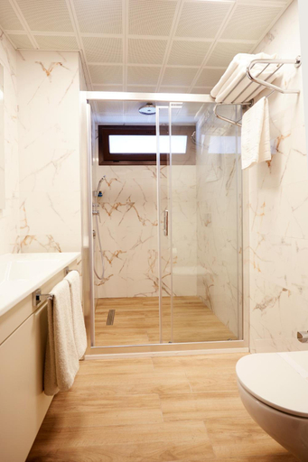 Bathroom 3, Mira Otel Alsancak, Konak