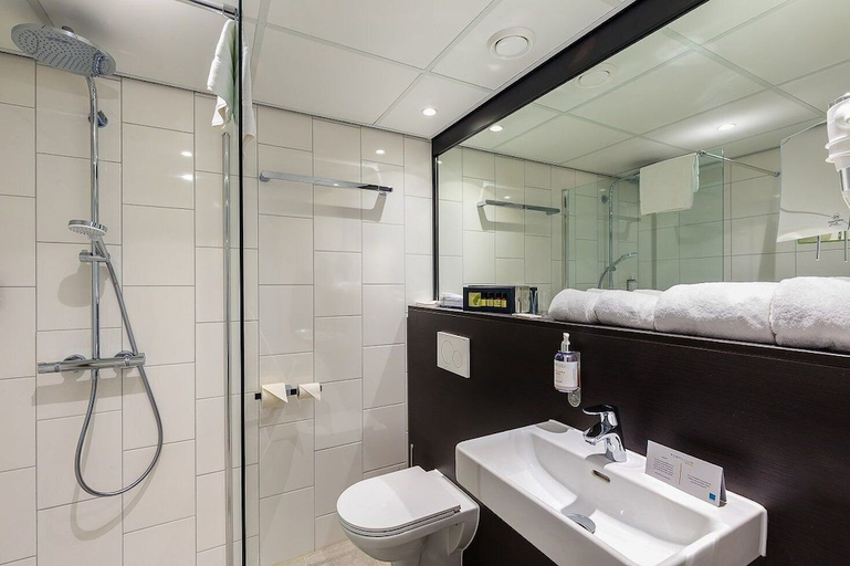 Bathroom 4, Hotel Postillion Amersfoort Veluwemeer
