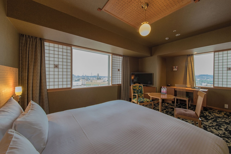 Bedroom 3, Jr Kyushu Hotel Blossom Oita, Ōita