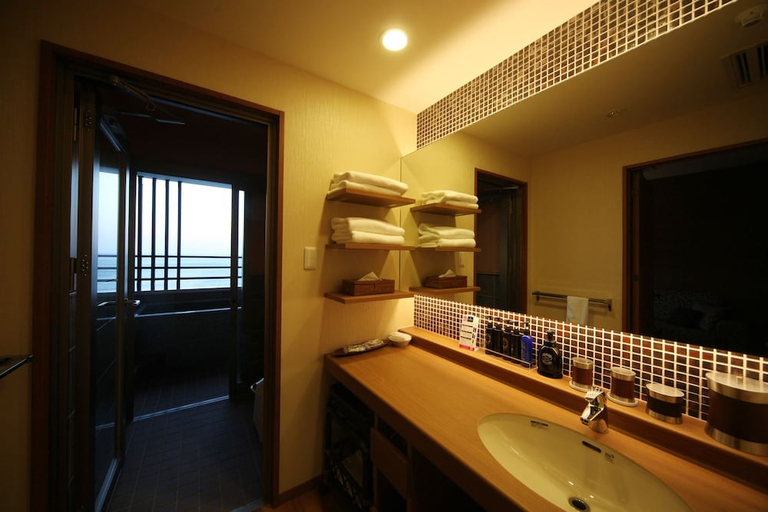 Bathroom 5, Amane Resort Seikai, Beppu