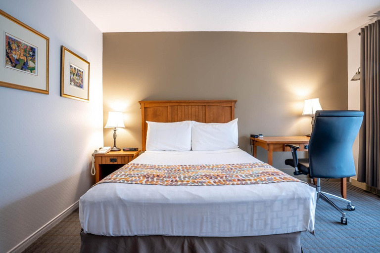 Bedroom 2, Hotel Cheribourg, an Ascend Collection Hotel, Memphrémagog