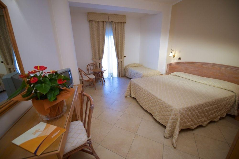 Bedroom 3, Portonuovo, Foggia