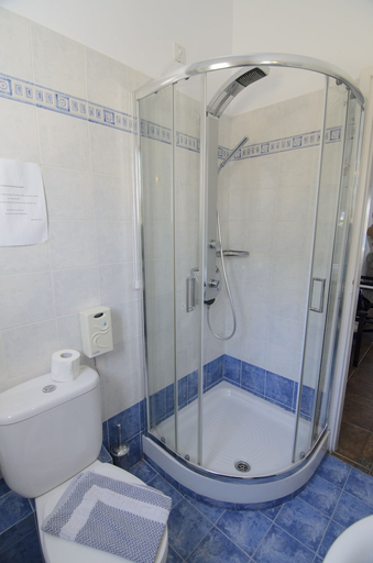 Bathroom 5, Yperia Hotel, South Aegean