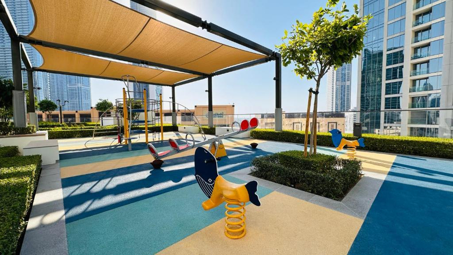 Others 3, Luxury 1-Bedroom Apartment At Burj Crown, Dubai