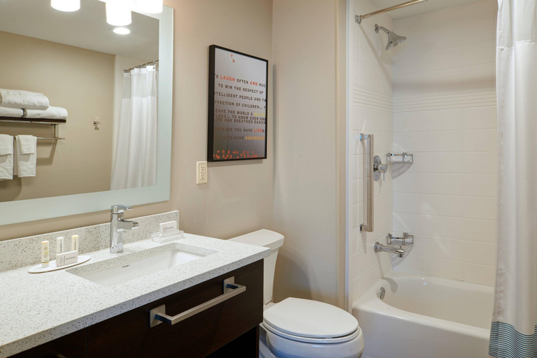 Bathroom 3, TownePlace Suites by Marriott Jackson, Jackson
