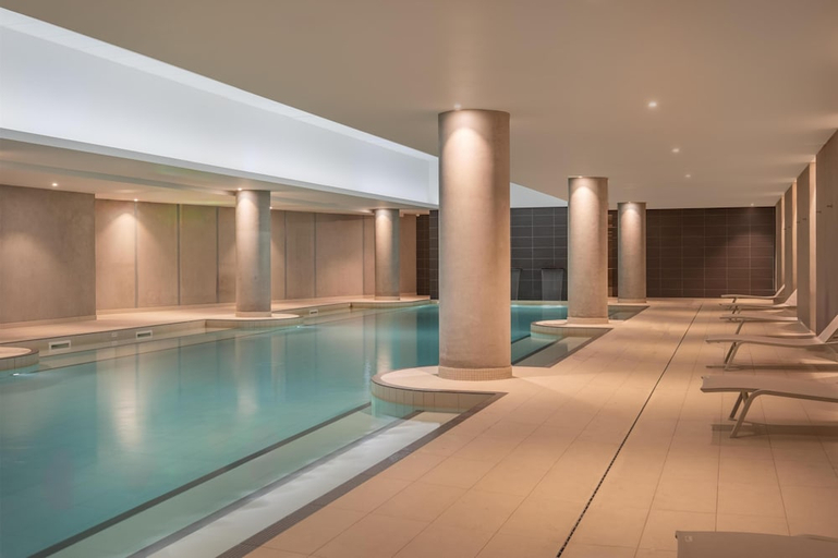 Sport & Beauty 2, Radisson Blu CDG Airport Terminal Hotel, Paris, Seine-Saint-Denis