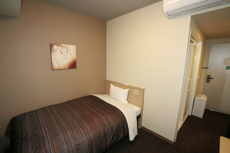 Bedroom 2, Hotel Route-Inn Ishinomaki Chuo, Ishinomaki